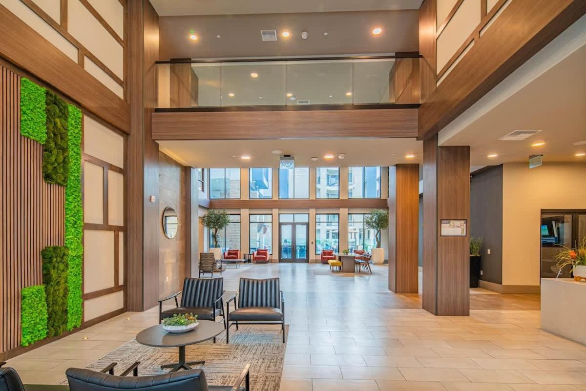 Apartment Cozy 1br Kierland Commons, Tpc Golf, Pool, Gym, W-d *
