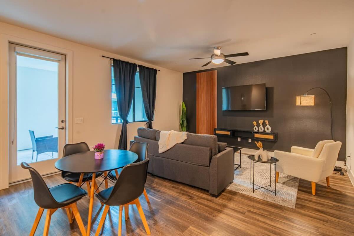 Apartment Cozy 1br Kierland Commons, Tpc Golf, Pool, Gym, W-d Scottsdale